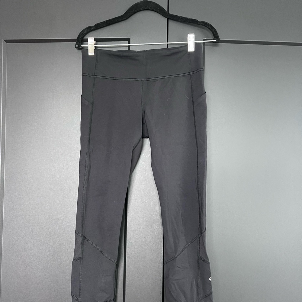 Lululemon Black Cropped Leggings